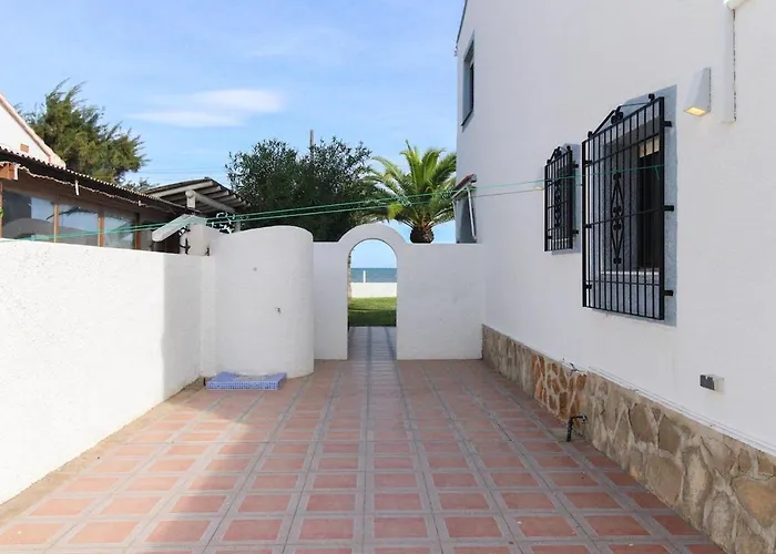 Casa Ained - Beachfront Luxury וילה *